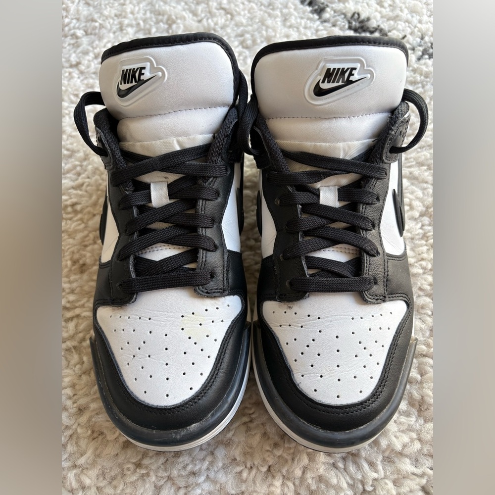 Nike panda Black and White Low-Tops women 8.5